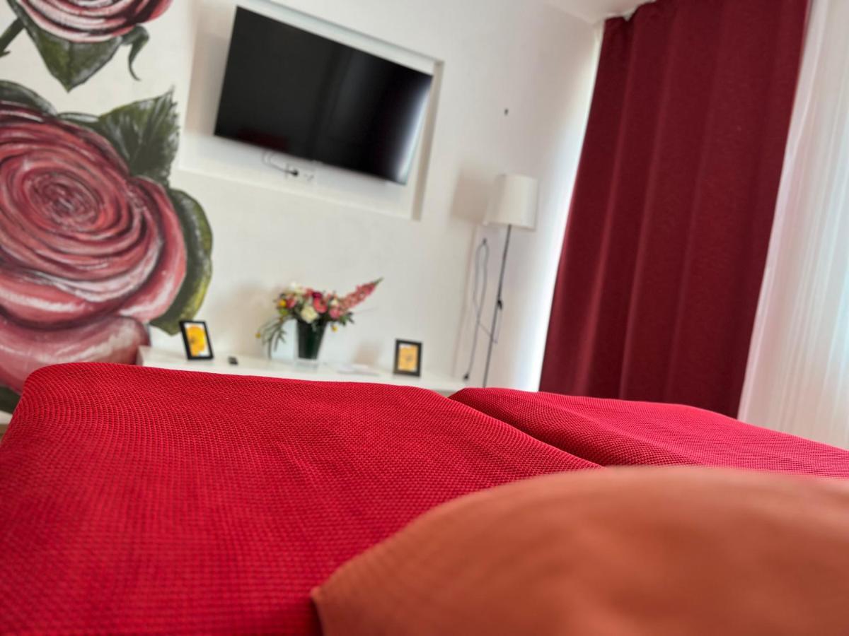 Rose No 4 Apartment FDH Exterior foto