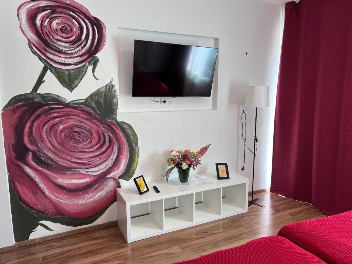 Rose No 4 Apartment FDH Exterior foto